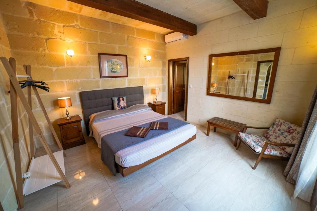 Sant Anton Tal-Qabbieza Farmhouse Kercem Luaran gambar