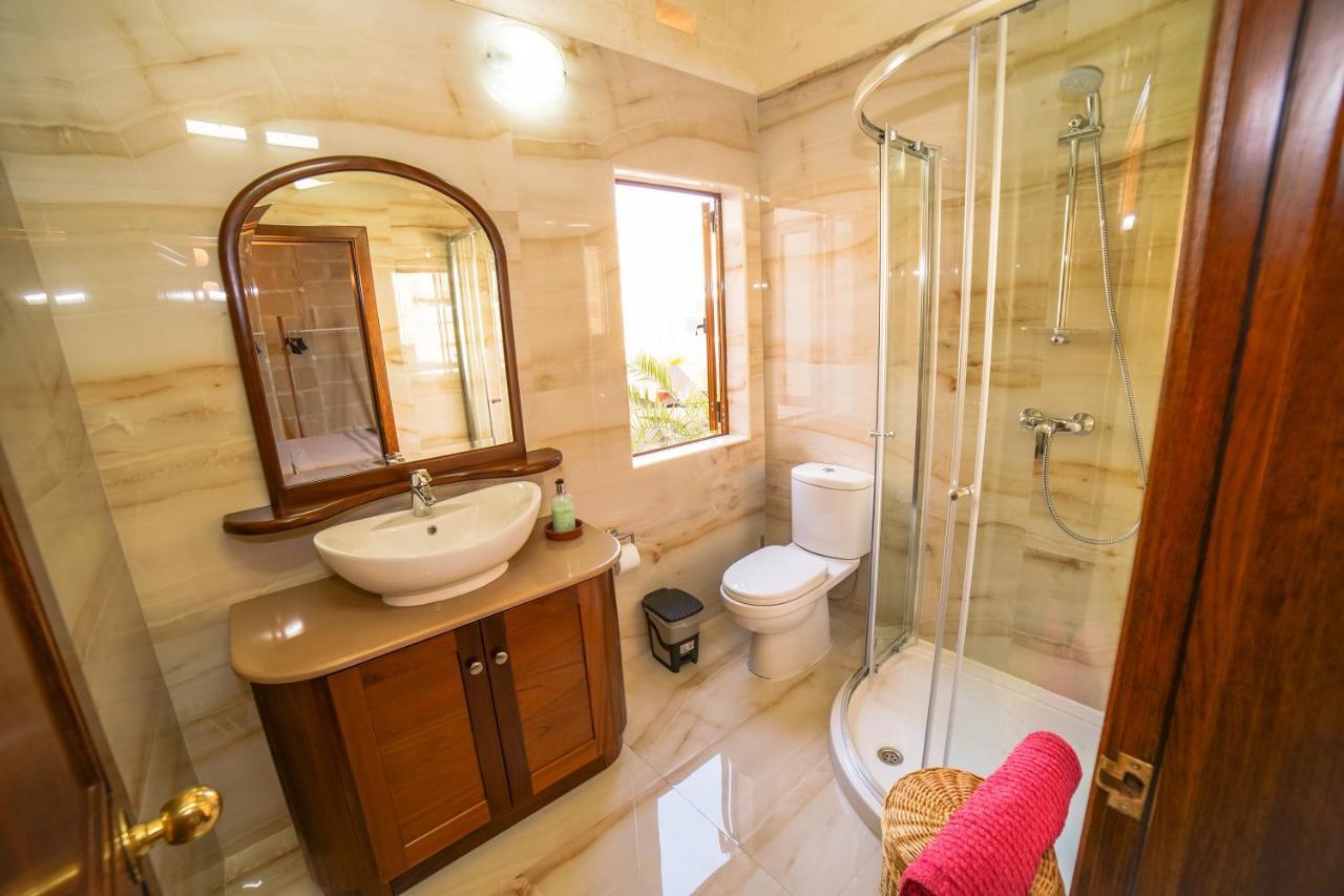 Sant Anton Tal-Qabbieza Farmhouse Kercem Luaran gambar