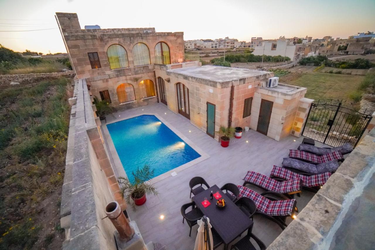 Sant Anton Tal-Qabbieza Farmhouse Kercem Luaran gambar