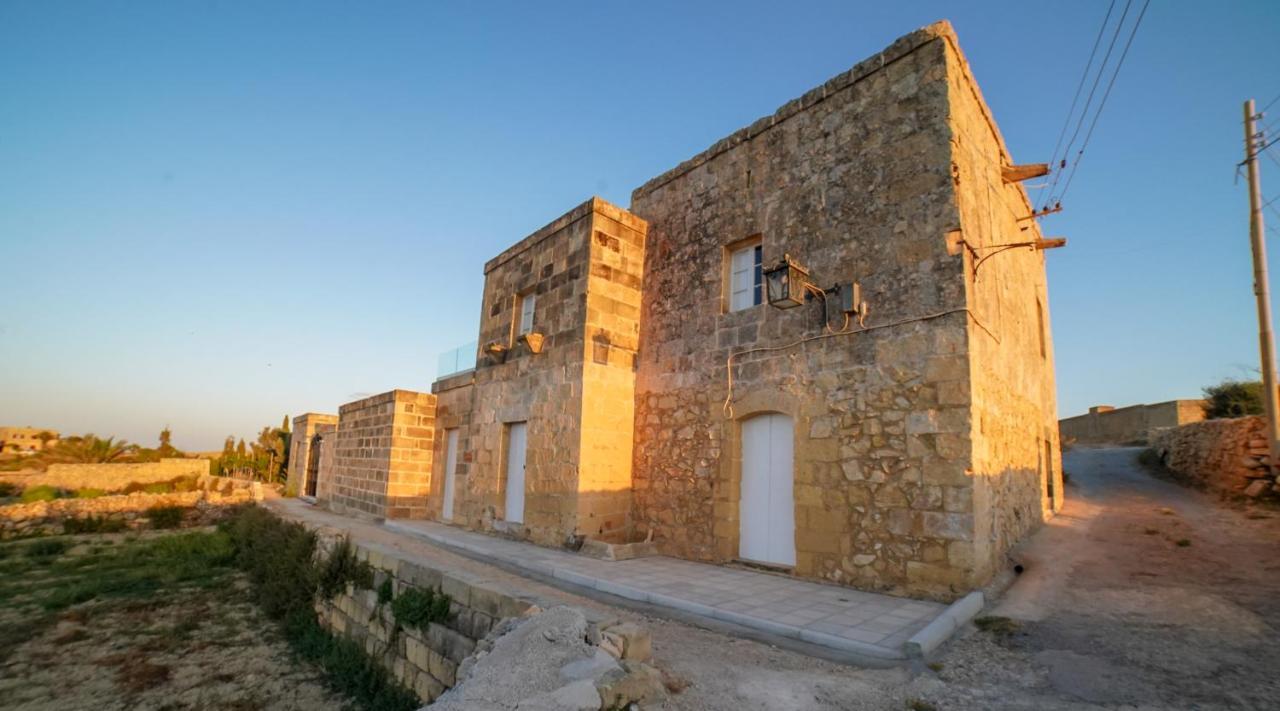 Sant Anton Tal-Qabbieza Farmhouse Kercem Luaran gambar