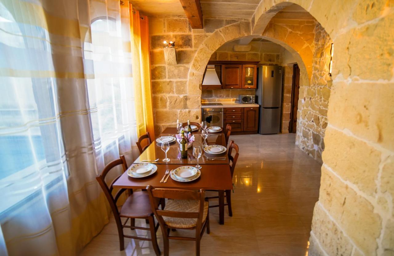 Sant Anton Tal-Qabbieza Farmhouse Kercem Luaran gambar