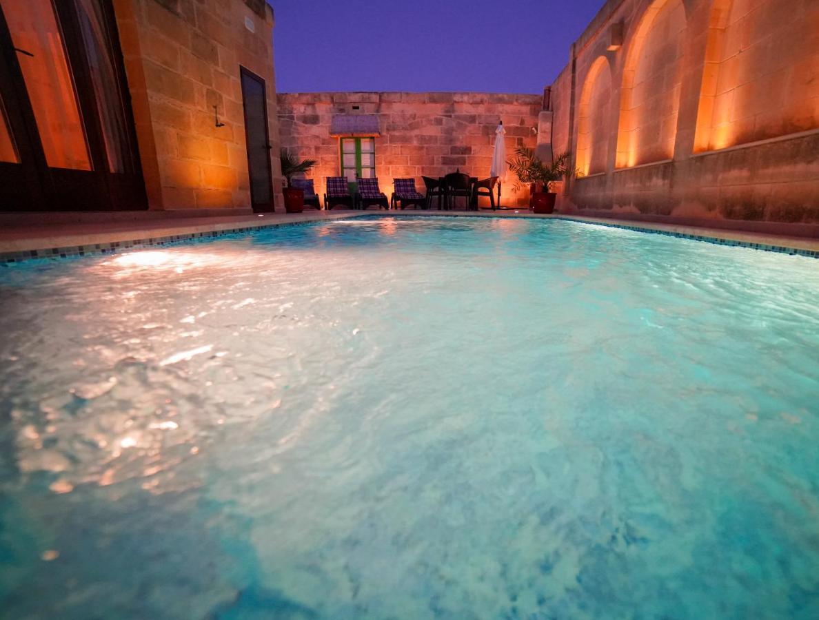 Sant Anton Tal-Qabbieza Farmhouse Kercem Luaran gambar