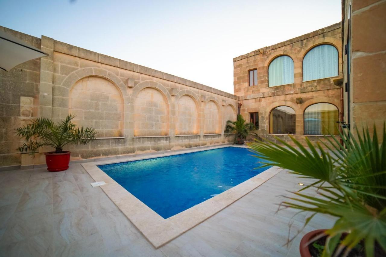 Sant Anton Tal-Qabbieza Farmhouse Kercem Luaran gambar