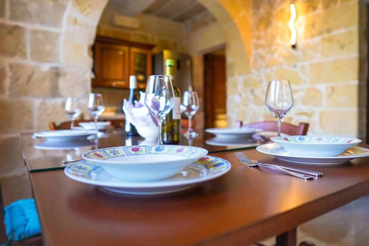 Sant Anton Tal-Qabbieza Farmhouse Kercem Luaran gambar