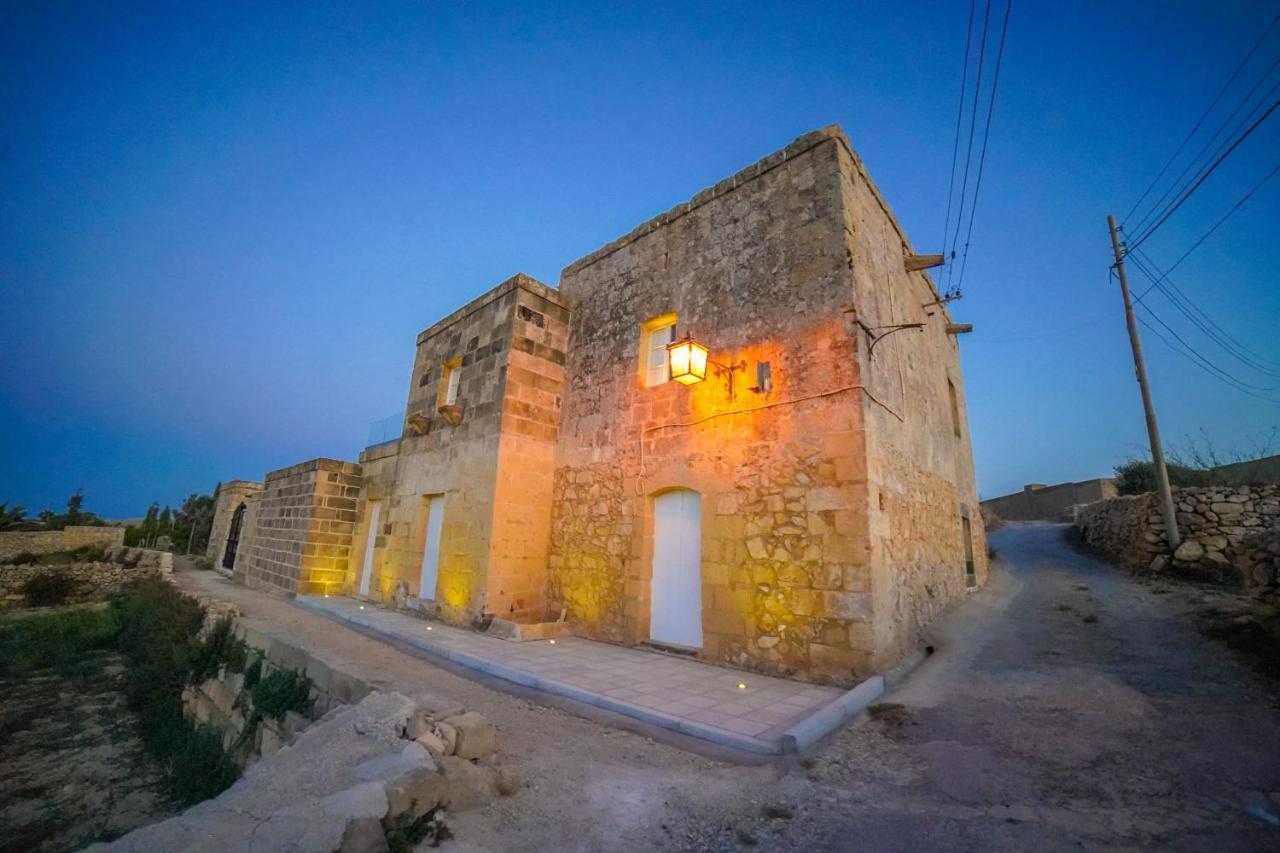 Sant Anton Tal-Qabbieza Farmhouse Kercem Luaran gambar