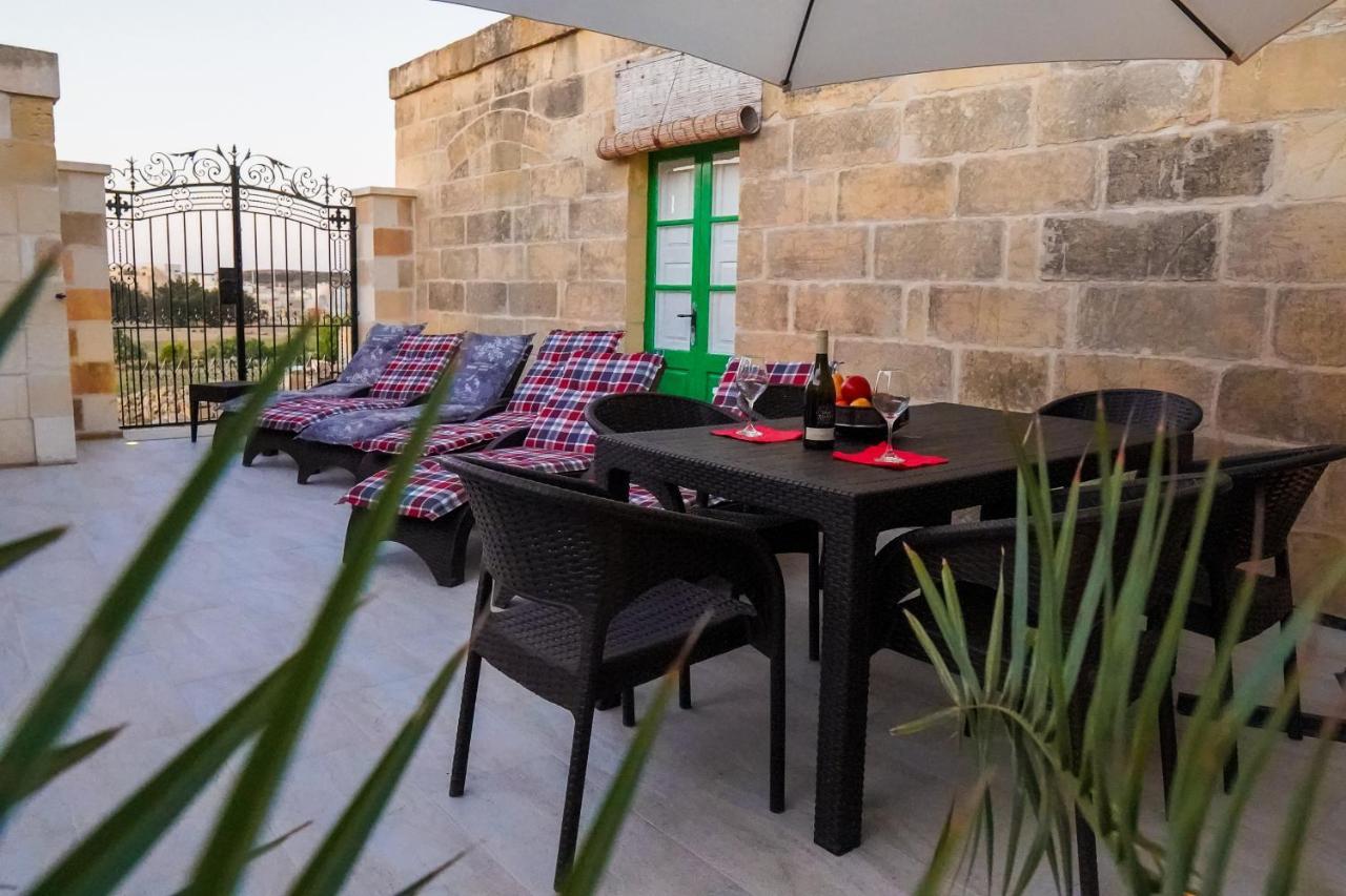 Sant Anton Tal-Qabbieza Farmhouse Kercem Luaran gambar